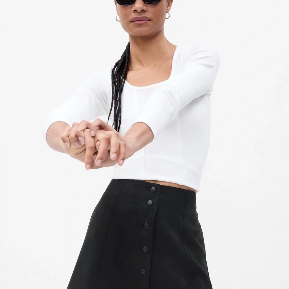 ❤️ GAP SUEDE BLACK SKIRT NEW SIZE 0 - Picture 3 of 7
